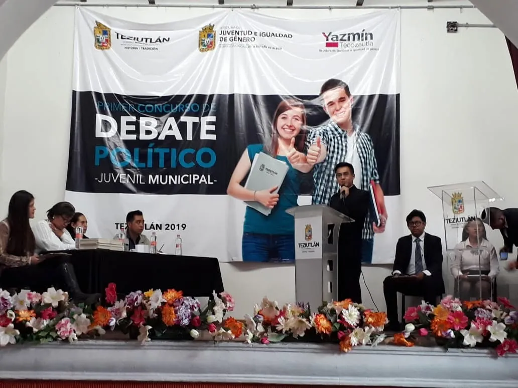 Llegar al debate sin plan y salir con un segundo lugar